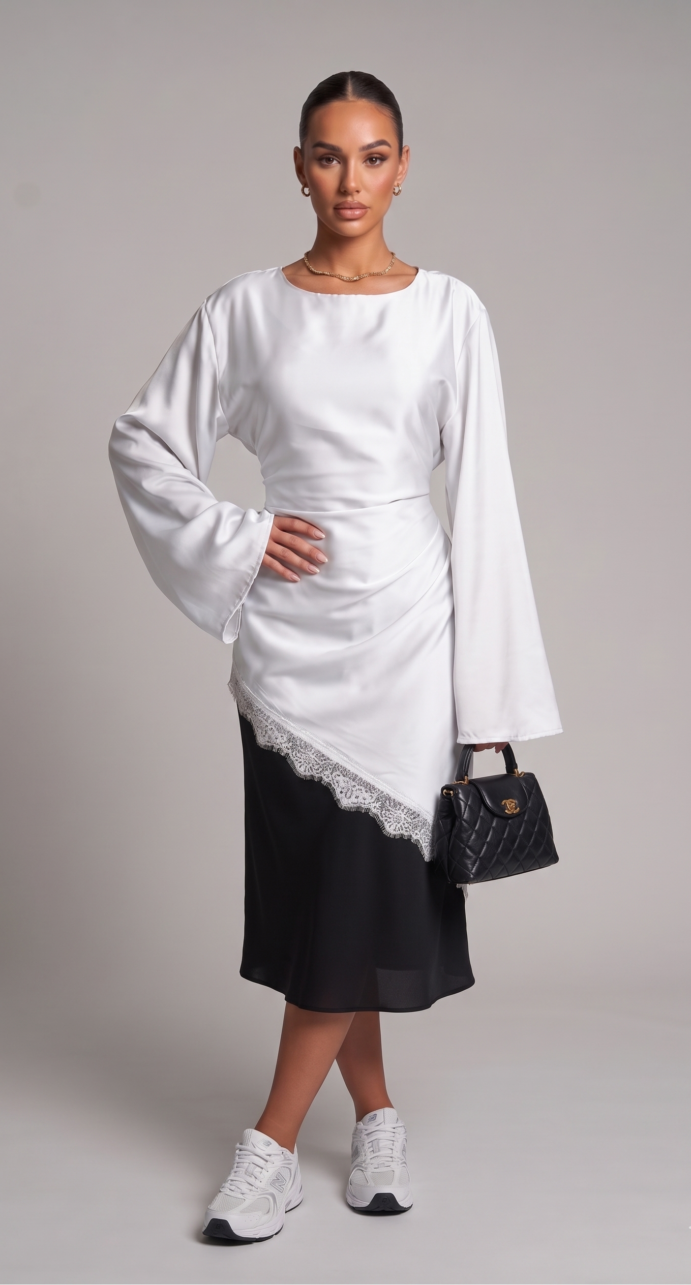 Satin tunic with lace