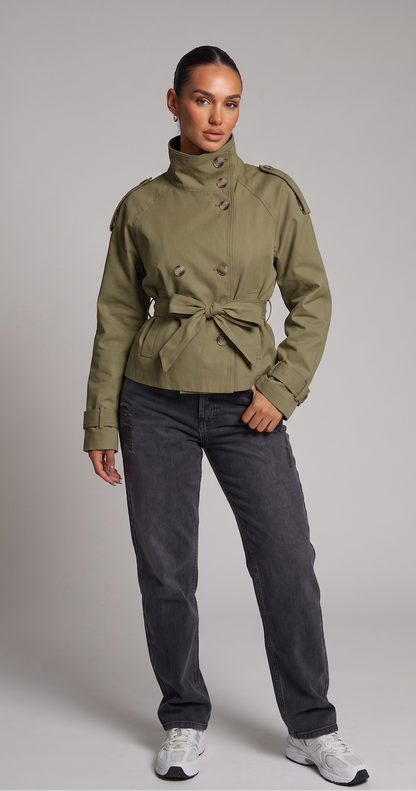 Viraler Trenchcoat